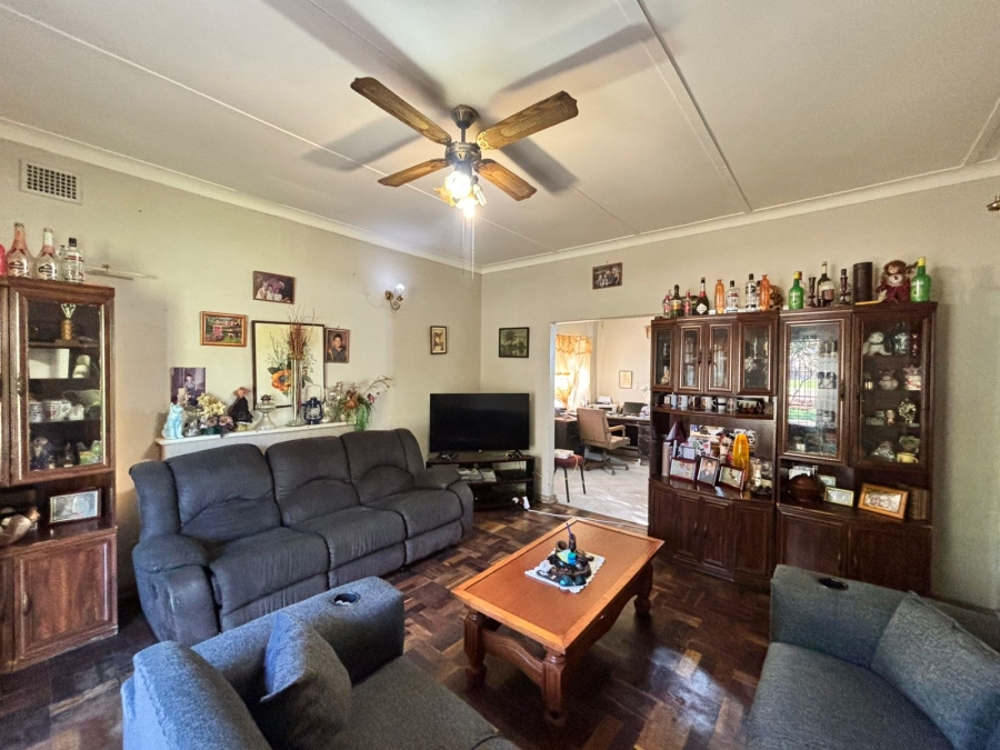 6 Bedroom Property for Sale in Songloed North West